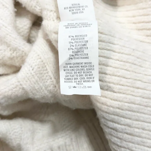 ❥𝒂𝒆𝒓𝒊𝒆: Women’s Cable Crew Knit Sweater - Picture 9 of 9